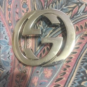 Gucci buckle